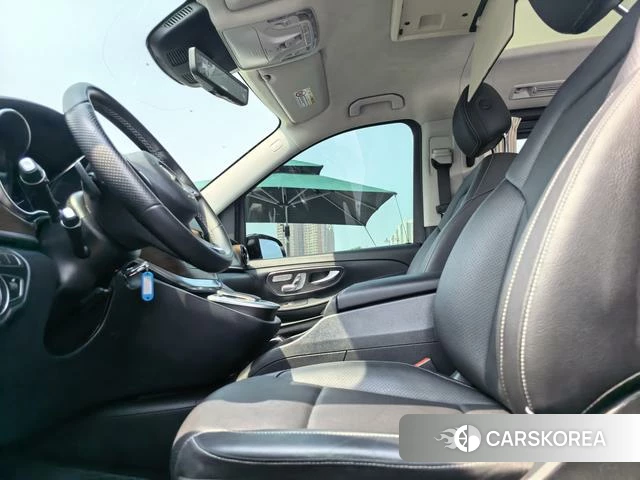 Mercedes-Benz V-class id 4313874 из Китая 9