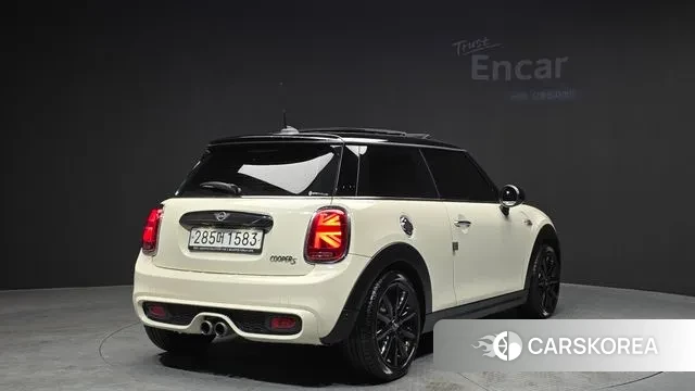 Mini Cooper S id 3646866 из Кореи 12