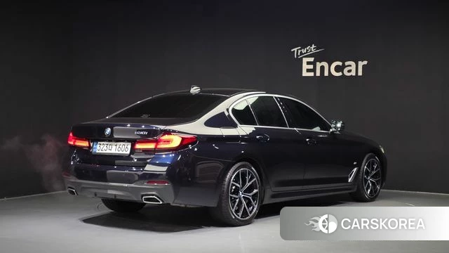 BMW 5 Series (G30) id 3839510 из Кореи 12