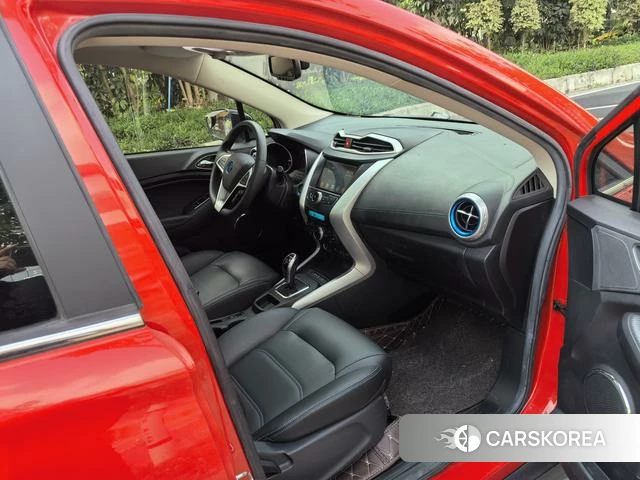 BYD Yuan EV 2018 Красный из Китая, фото 6