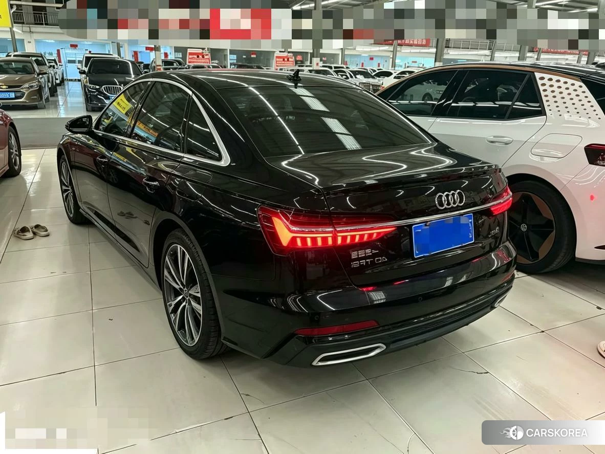 Audi A6L id 4420861 из Китая 2