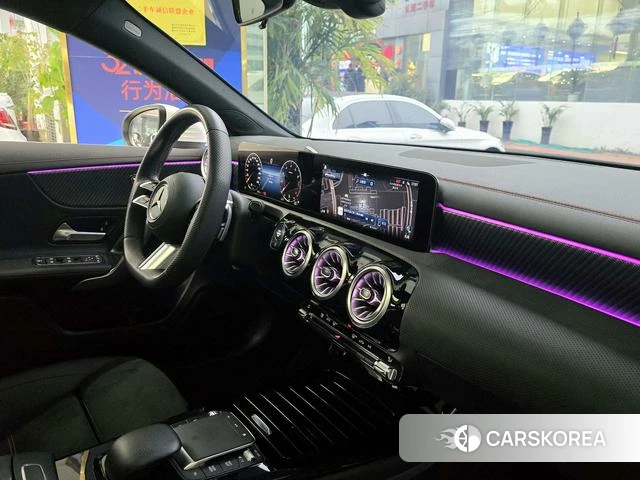 Mercedes-Benz Class A id 3920310 из Китая 9