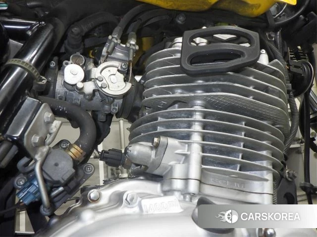 Engine photo