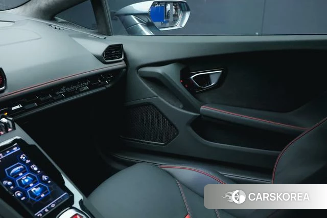 Lamborghini Huracán id 4253221 из Китая 12