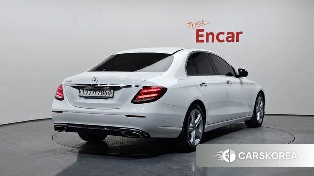 Mercedes-Benz E-Class W213 id 4188698 из Кореи 12