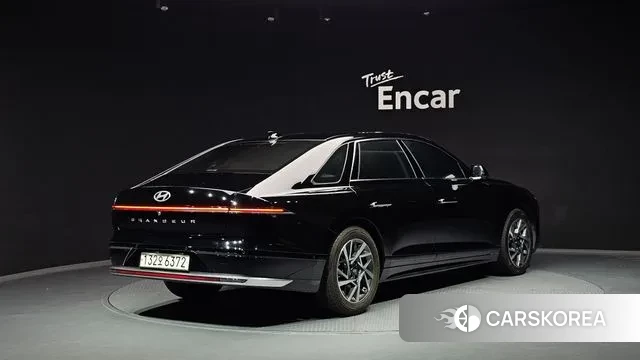 Hyundai Grandeur Hybrid (GN7) id 2988904 из Кореи 12