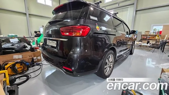 Kia The New Carnival id 2945787 из Кореи 7