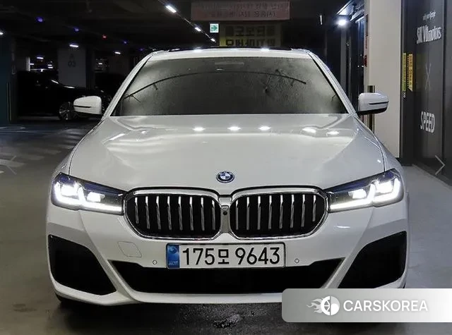 BMW 5 Series (G30) id 3427515 из Кореи 12