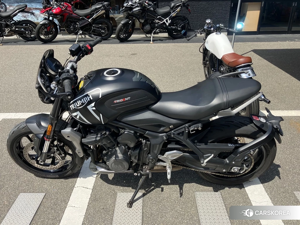 Проданный Triumph TRIDENT 660 2022 из Японии