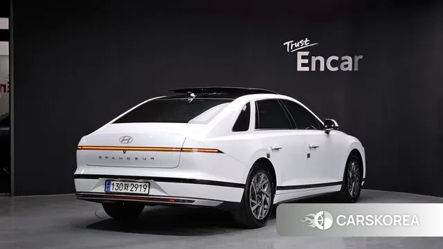 Hyundai Grandeur Hybrid (GN7) id 3431735 из Кореи 12