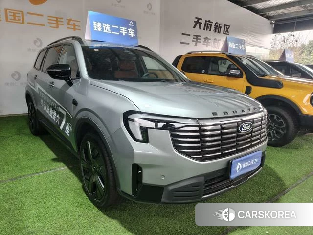 Ford Lingyu PHEV 2024 Серебристо-серый из Китая, фото 2