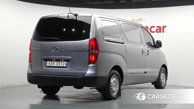 Hyundai The New Grand Starex id 4525974 из Кореи 12