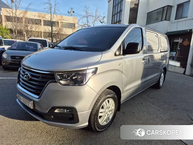 Hyundai The New Grand Starex id 2219087 из Кореи 12