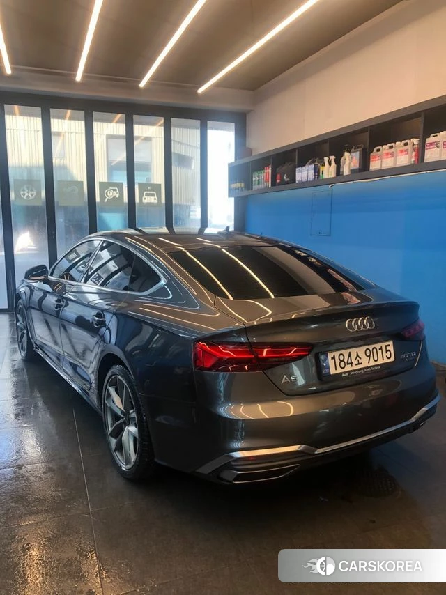 Audi A5 (F5) 2021 Серый из Кореи, фото 2