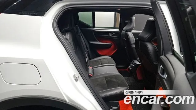 Volvo XC40 id 2763317 из Кореи 12