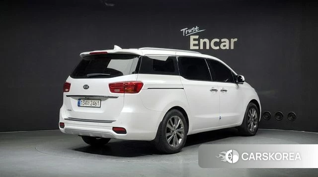 Kia The New Carnival id 4345633 из Кореи 12