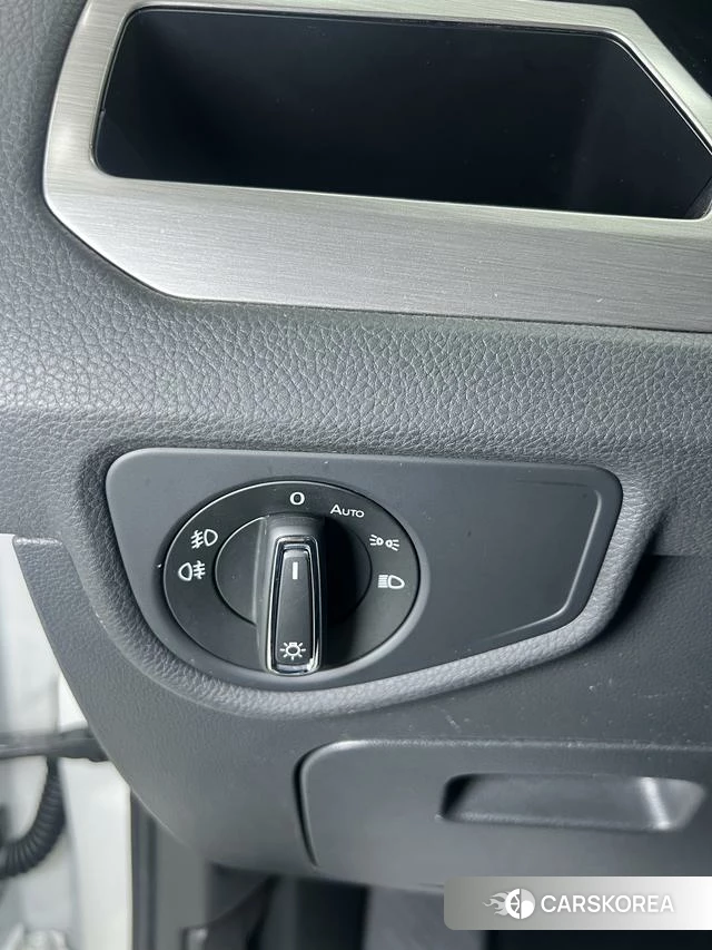 Volkswagen Touran L id 4278713 из Китая 12