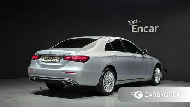 Mercedes-Benz E-Class W213 id 4725914 из Кореи 12