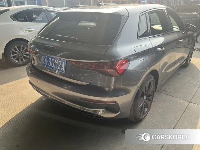 Audi A3 2021 Темно-серый из Китая, фото 3