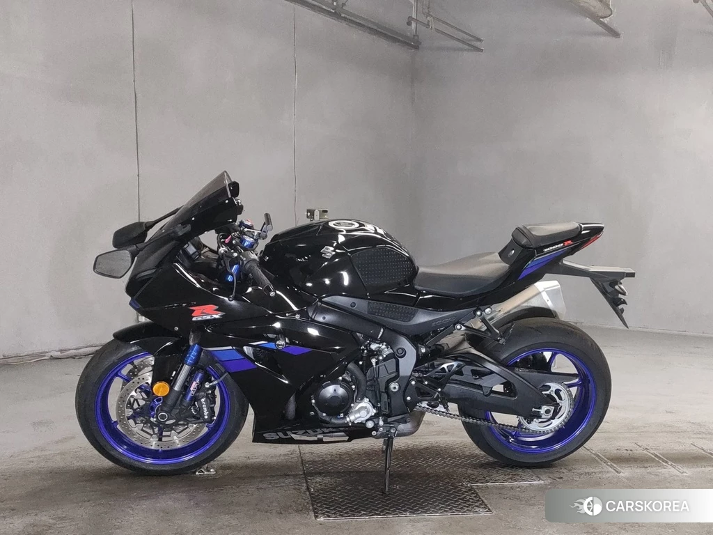 Проданный Suzuki GSX-R1000R 2019 из Японии, фото 2