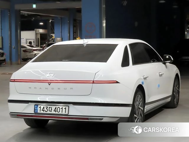 Hyundai Grandeur Hybrid (GN7) id 4206544 из Кореи 12