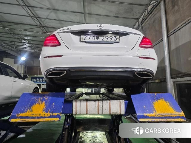 Mercedes-Benz E-Class W213 2019 Белый из Кореи, фото 2