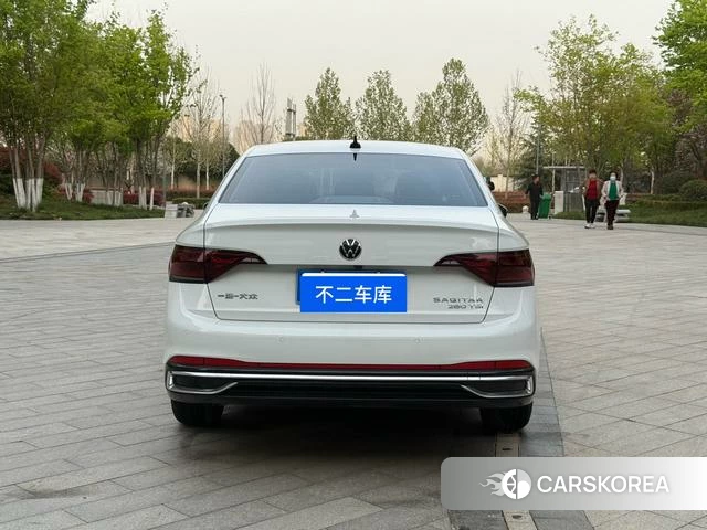 Volkswagen Sagitar id 4271566 из Китая 12