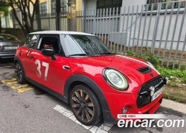 Mini Cooper S 2021 Красный из Кореи, фото 2