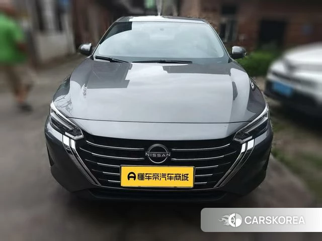 Nissan Xuan Yi 2026 Темно-серый из Китая, фото 2