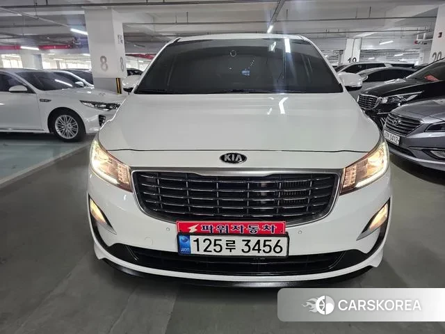 Kia All New Carnival id 3041501 из Кореи 11