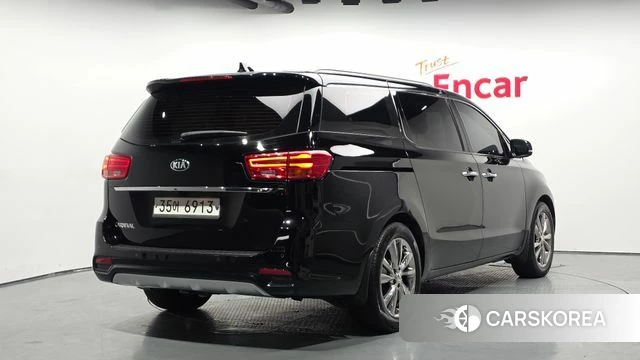 Kia The New Carnival id 4384536 из Кореи 12