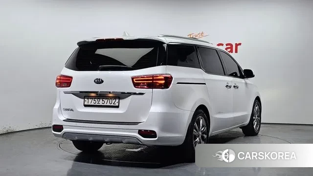 Kia The New Carnival id 3029428 из Кореи 12