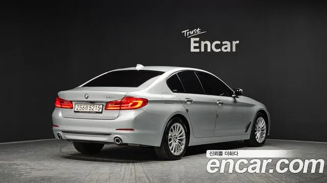 BMW 5 Series (G30) id 2713191 из Кореи 12