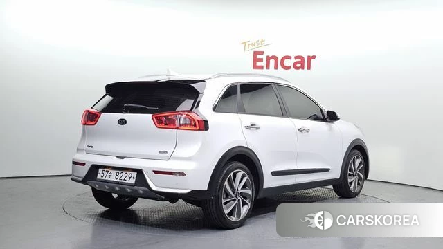 Kia Niro id 3937153 из Кореи 12