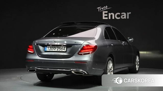 Mercedes-Benz E-Class W213 id 3795712 из Кореи 12