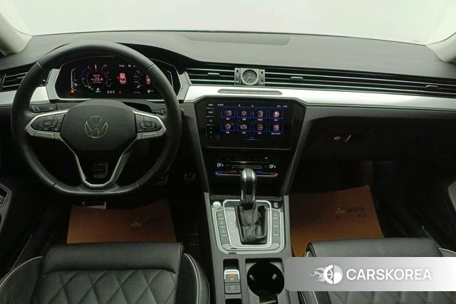 Volkswagen Magotan PHEV id 3823630 из Китая 9