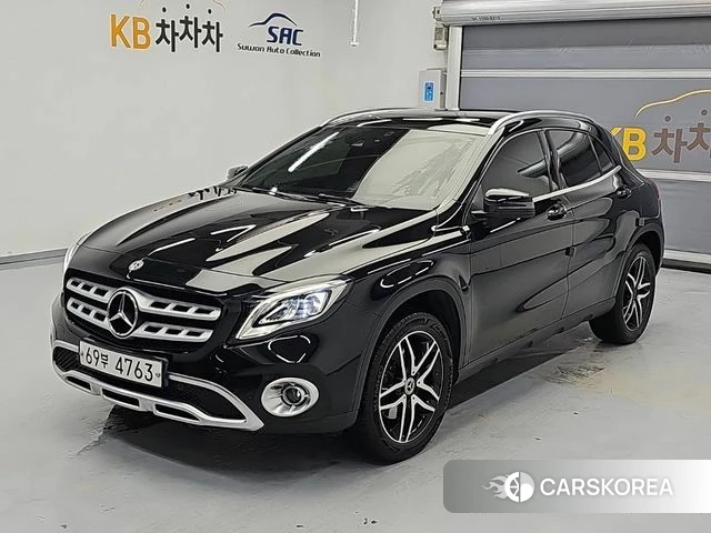Mercedes-Benz GLA-Class X156 2018 Черный из Кореи, фото 2