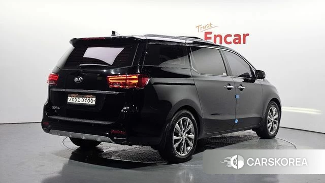 Kia The New Carnival id 4508216 из Кореи 12