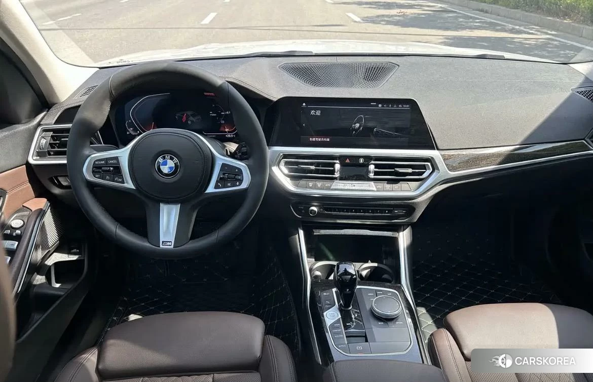 BMW 3 series 2021 Белый из Китая, фото 2