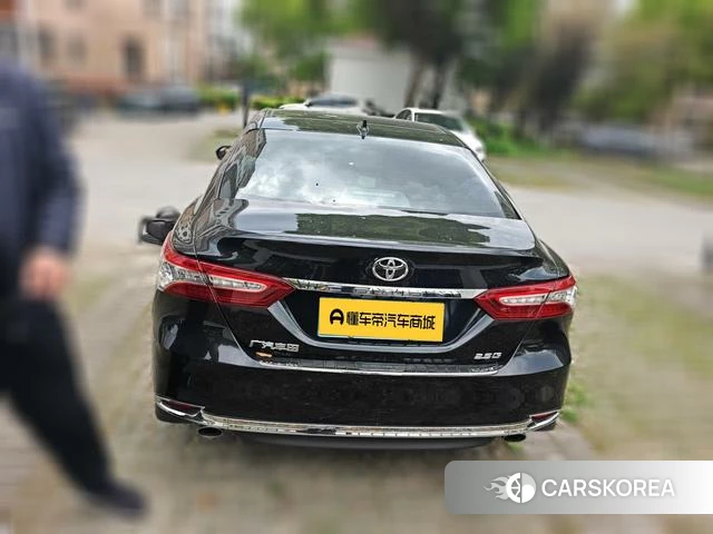 Toyota Camry 2024 Черный из Китая, фото 2