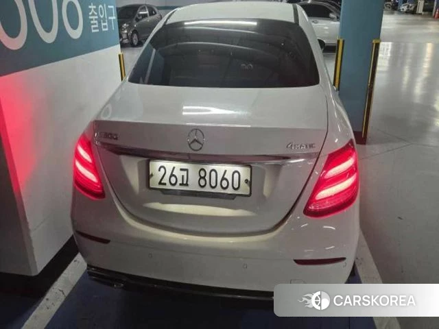 Mercedes-Benz E-Class W213 2019 Белый из Кореи, фото 4