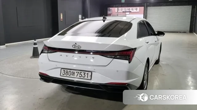 Hyundai Avante (CN7) id 3517133 из Кореи 10