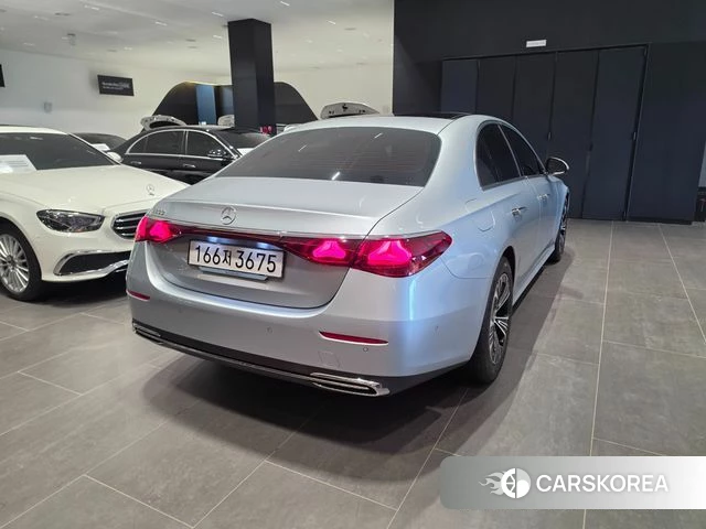 Mercedes-Benz E-Class W214 id 4308011 из Кореи 12