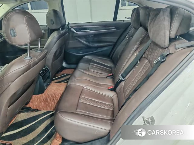 BMW 5 series PHEV 2020 Белый из Китая, фото 2
