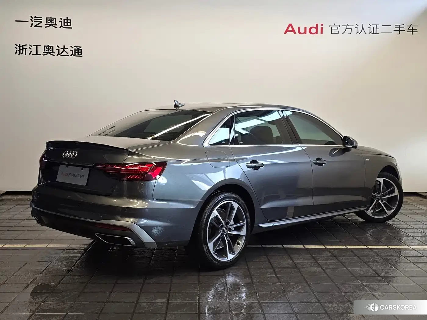 Audi A4L id 4629177 из Китая 8