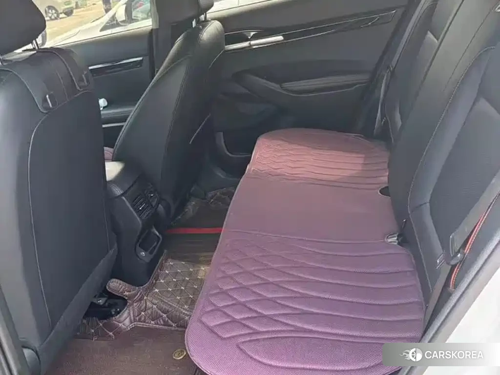 Kia Seltos 2023 Белый из Китая, фото 2