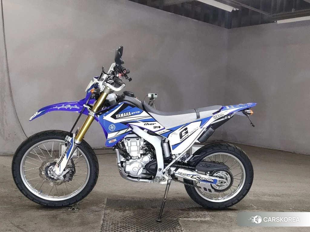 Проданный Yamaha WR250R 2015 из Японии