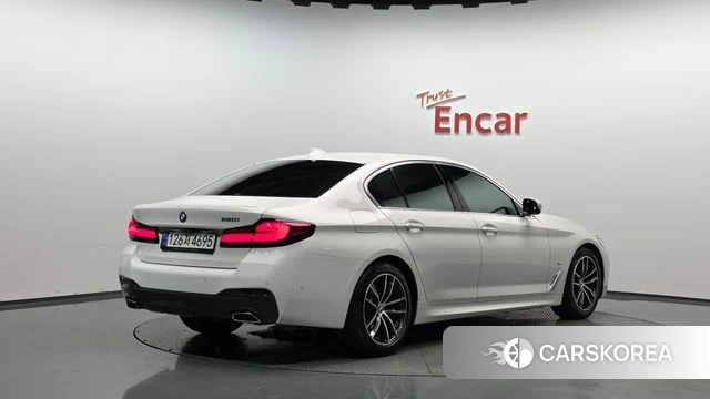 BMW 5 Series (G30) id 4632104 из Кореи 12