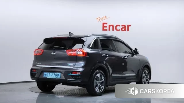 Kia Niro EV id 3692328 из Кореи 12