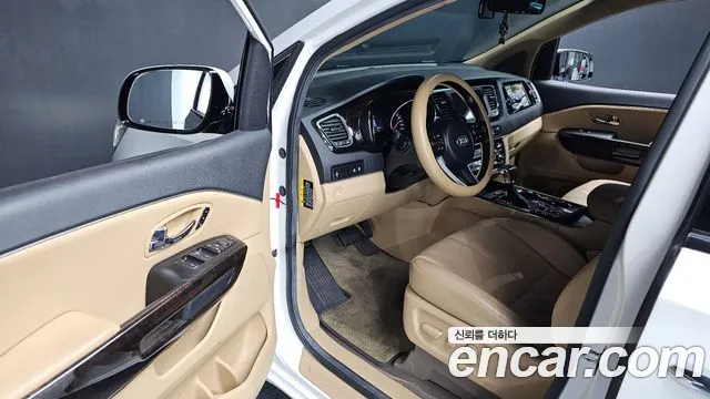 Kia The New Carnival id 2531179 из Кореи 12